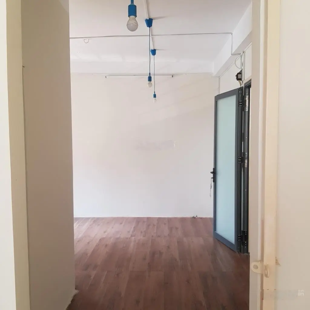 Chỉ 2,2 tỷ nhà đẹp chung cư Cao Thắng, Quận 3. Sổ hồng riêng
