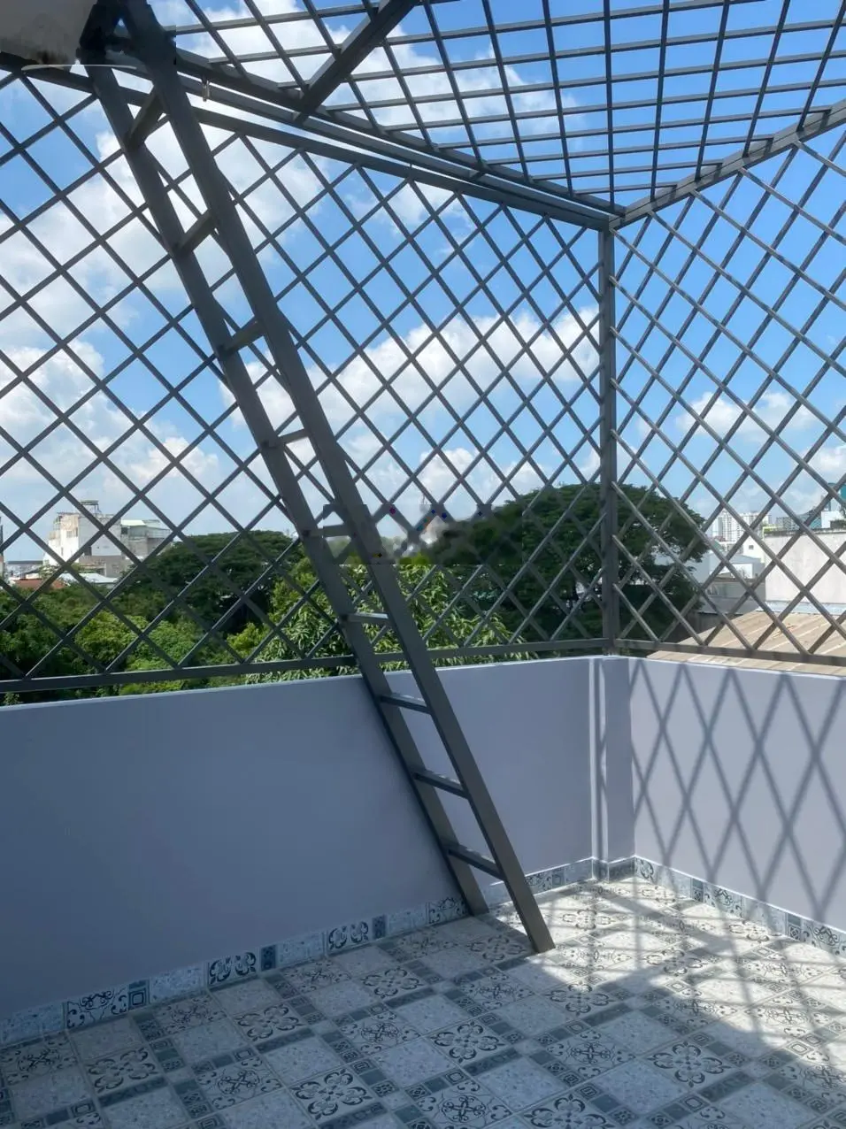Bán nhà mặt tiền Bình Trị Đông, Quận Bình Tân. 4,10x27m, đúc 4 tấm nhà mới. Khu dân cư sầm uất
