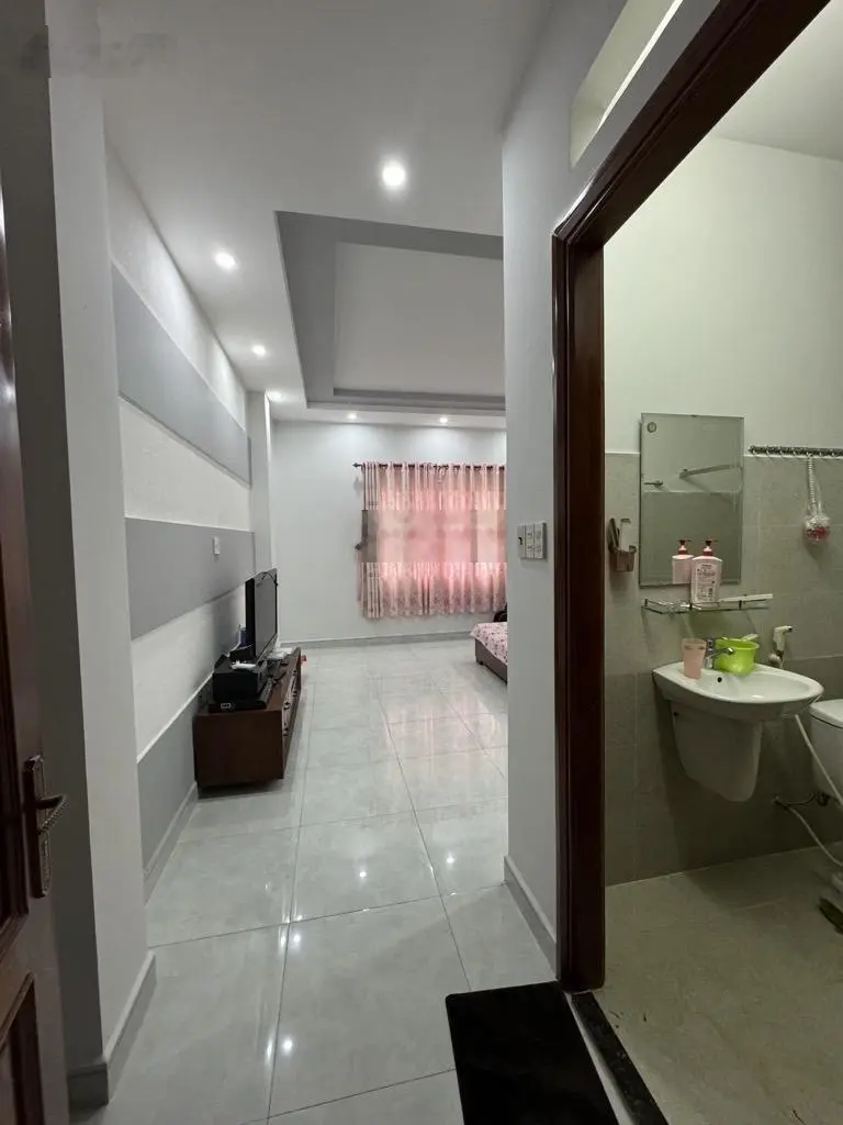 Bán Mặt tiền kinh doanh quận 8,4 tầng ,ngang 5,3 nở hậu,đường dương bá trạc, giá 11,950 tỷ (TL)