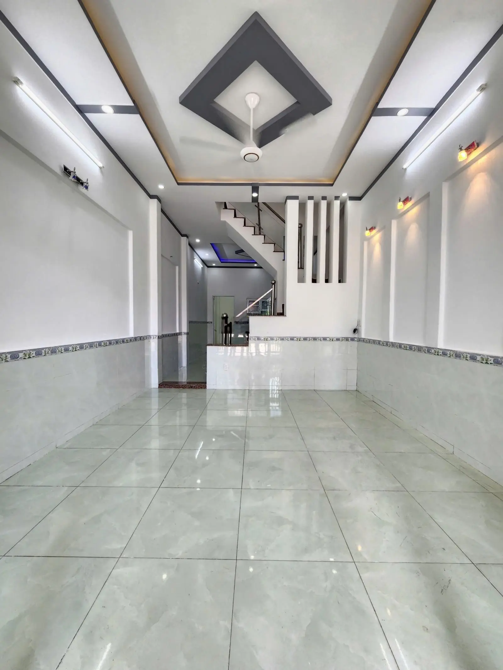 Bán nhà giá rẻ 2,89 tỷ gần vòng xoay An Phú 1km, P. An Phú, TP. Thuận An