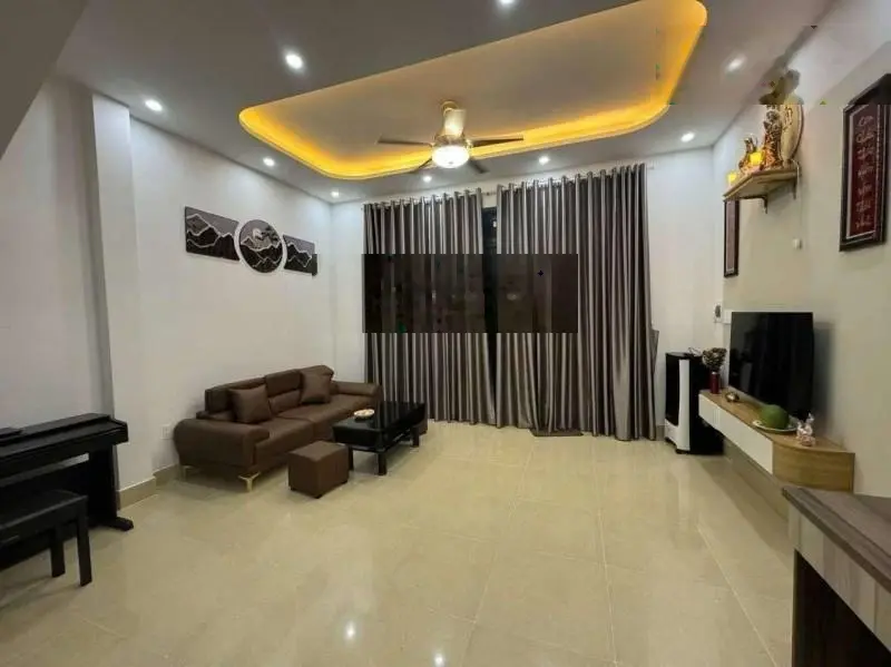 Bán nhà mới sát Phước Bình - 2 tầng ở ngay - giảm sâu chỉ 7 tỷ