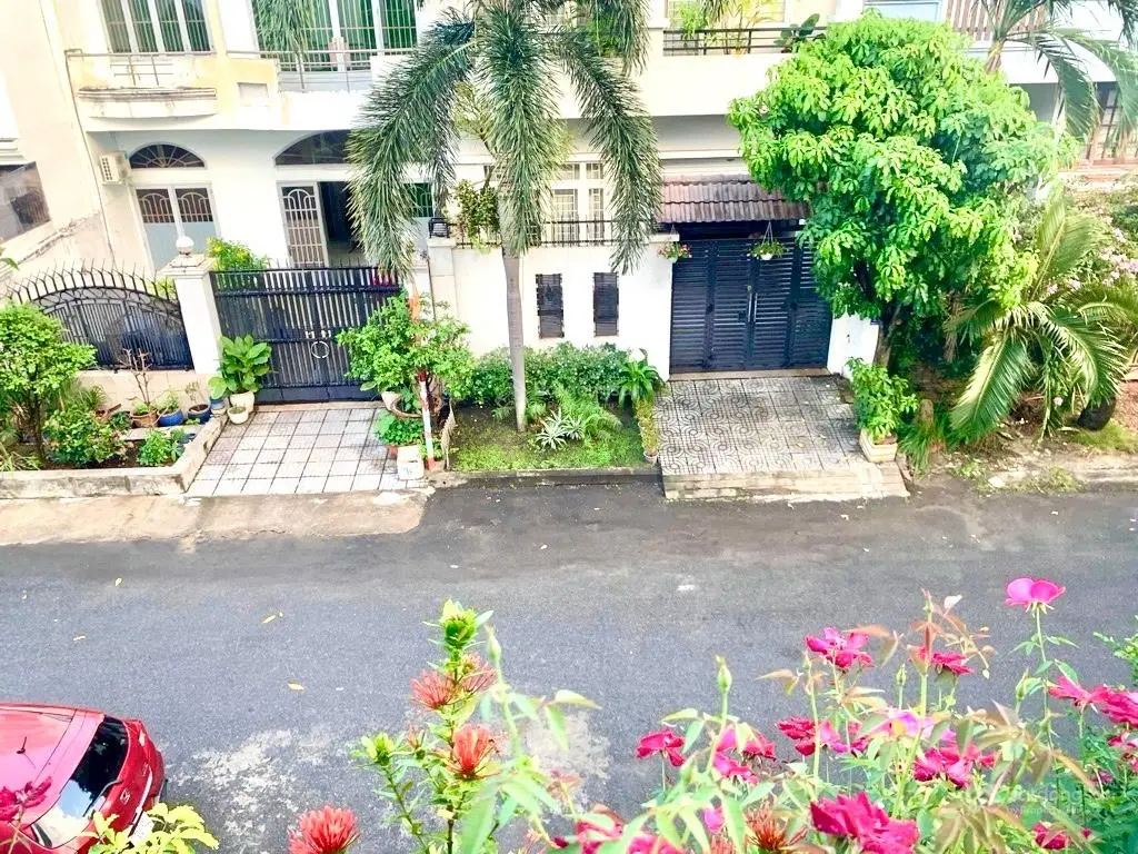 Nhà mặt tiền khu biệt thự Ven Sông Hiệp Bình Chánh Thủ Đức - 4 tầng ngang 7m - SHR hoàn công