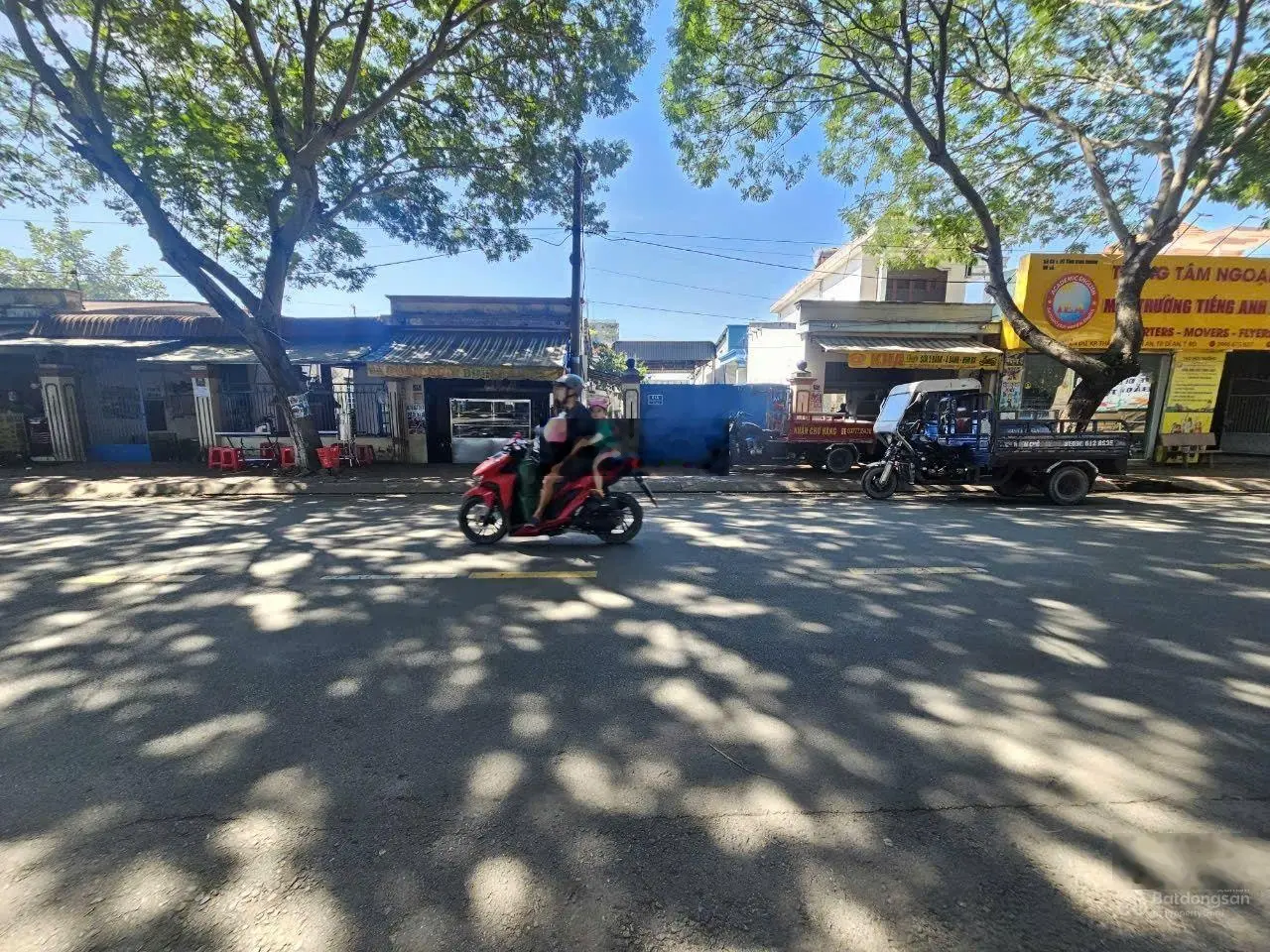 Mặt Tiền Kinh Doanh Biệt Thự Gần Chợ Trường Học Đường Nguyễn Du, Dĩ An, Tp. Dĩ An