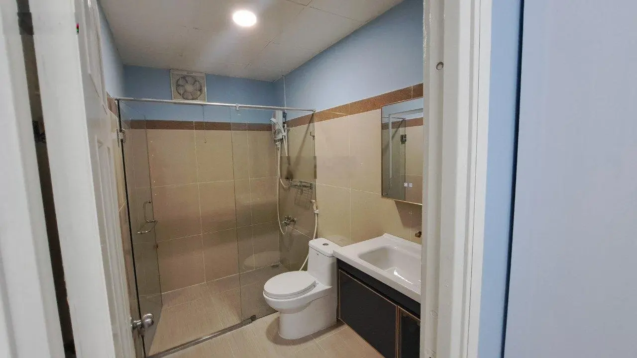 Bán căn hộ Era - Lạc Long Quân - Q. Tân Bình (85m2 - 2PN 2WC). Giá 2,75 tỷ (ko hỗ trợ vay)