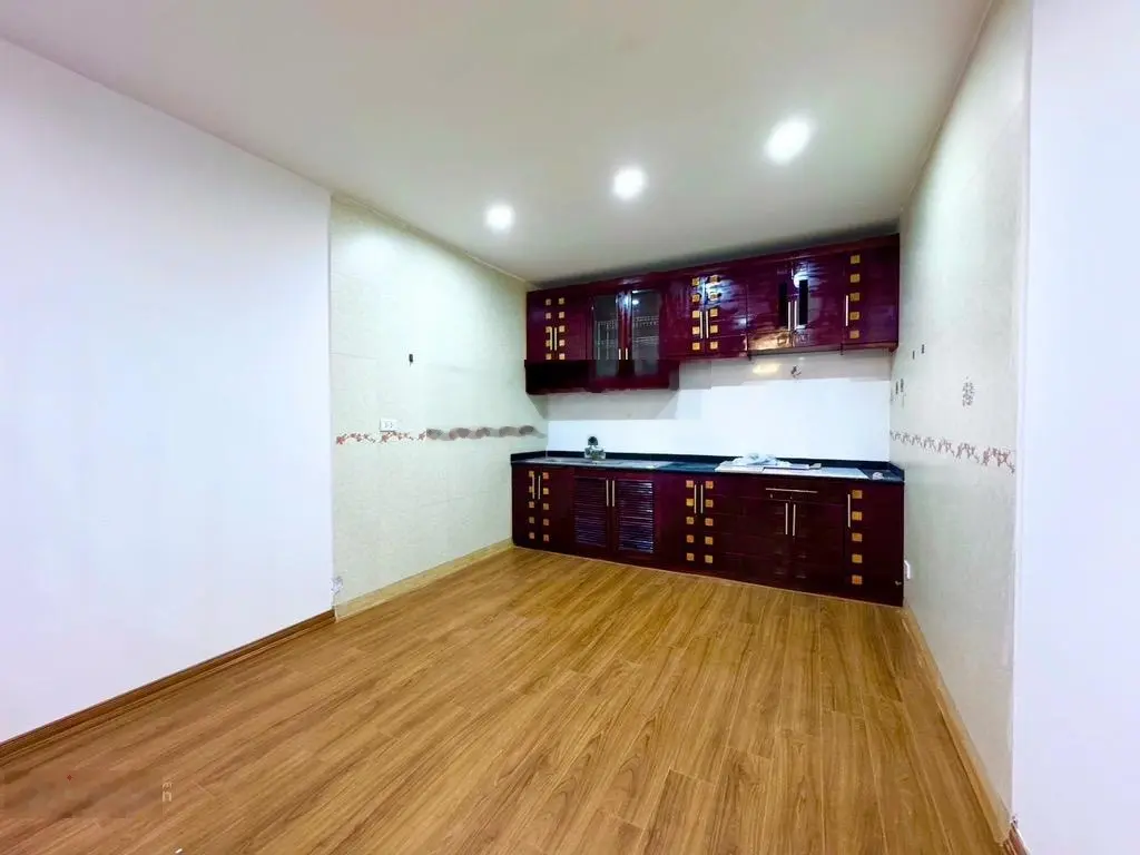 Bán nhà riêng, Ngoại Giao Đoàn, Xuân La, Tây Hồ, phân lô QĐ, ô tô vào nhà, 35m, 5 tầng, hơn 10 tỷ