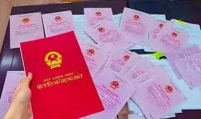 Mảnh này mặt QL 6, thị trấn Kỳ Sơn (đã là phường Kỳ Sơn, thuộc TP Hoà Bình