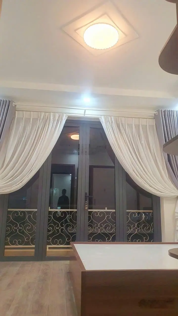 6,9 tỷ - 5 tầng đúc BTCT - 184/54 Âu Dương Lân, P3Q8, gần TTTM Parc Mall