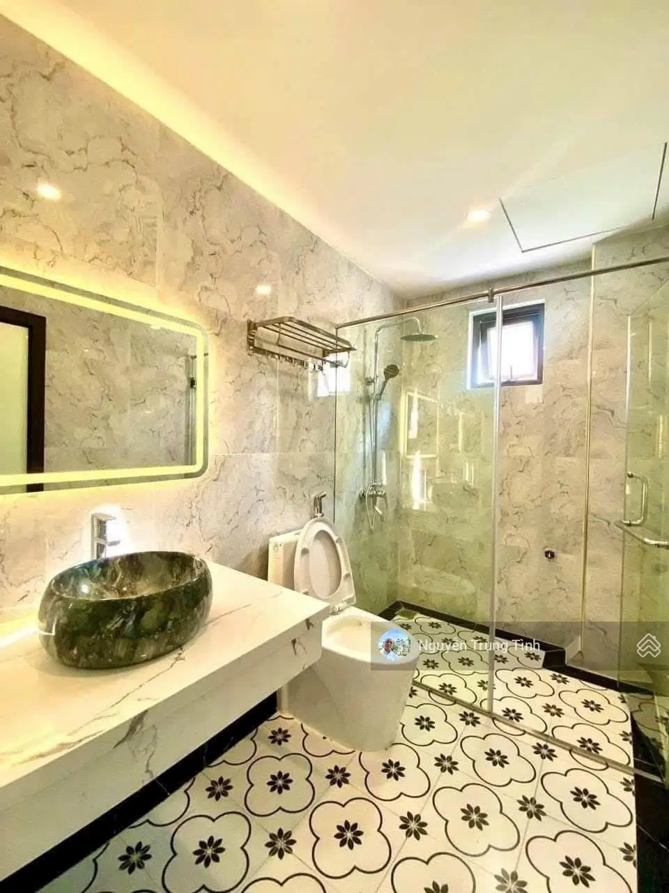 Bán nhà Ngô Thì Nhậm, Quang Trung, Hà Đông 5 Tầng Thang Máy Ôto ngủ trong nhà 86 m2 MT 8m giá 18 Tỷ