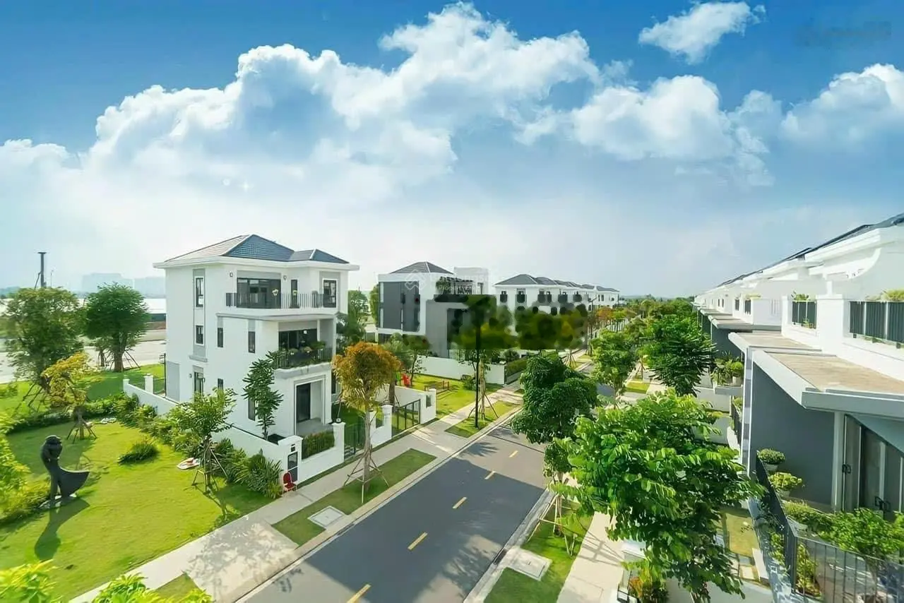 Cần bán nhà phố 160m2 tại Aqua City