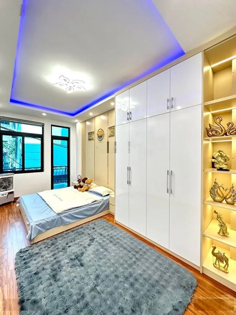 Hơn 5 đồng sở hữu nhà vị trí đầu Minh Khai, lô góc 2 mặt ngõ, nhà vuông vắn
