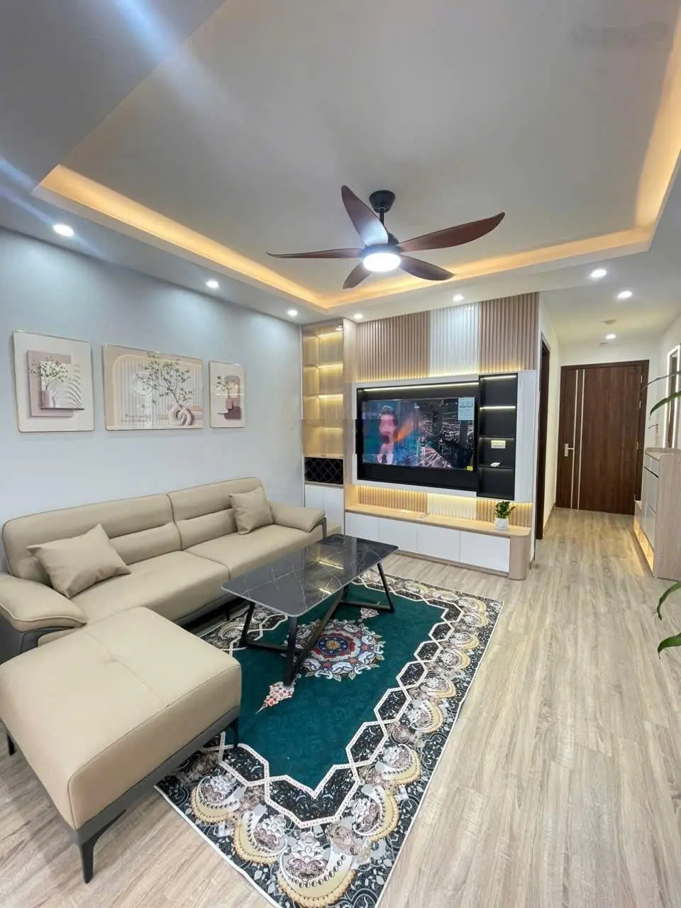 Bán căn 76m2, 3 ngủ &2VS. HH2C, Linh Đàm Hoàng Mai. LH: 0966 455 *** em Thuỷ