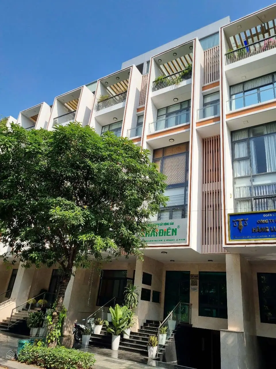 Toà Nhà hợp khối Hầm 6 Lầu Mái NLMT KĐT Vạn Phúc Thủ Đức, Ngang 10m, Thu Nhập 125 triệu/tháng