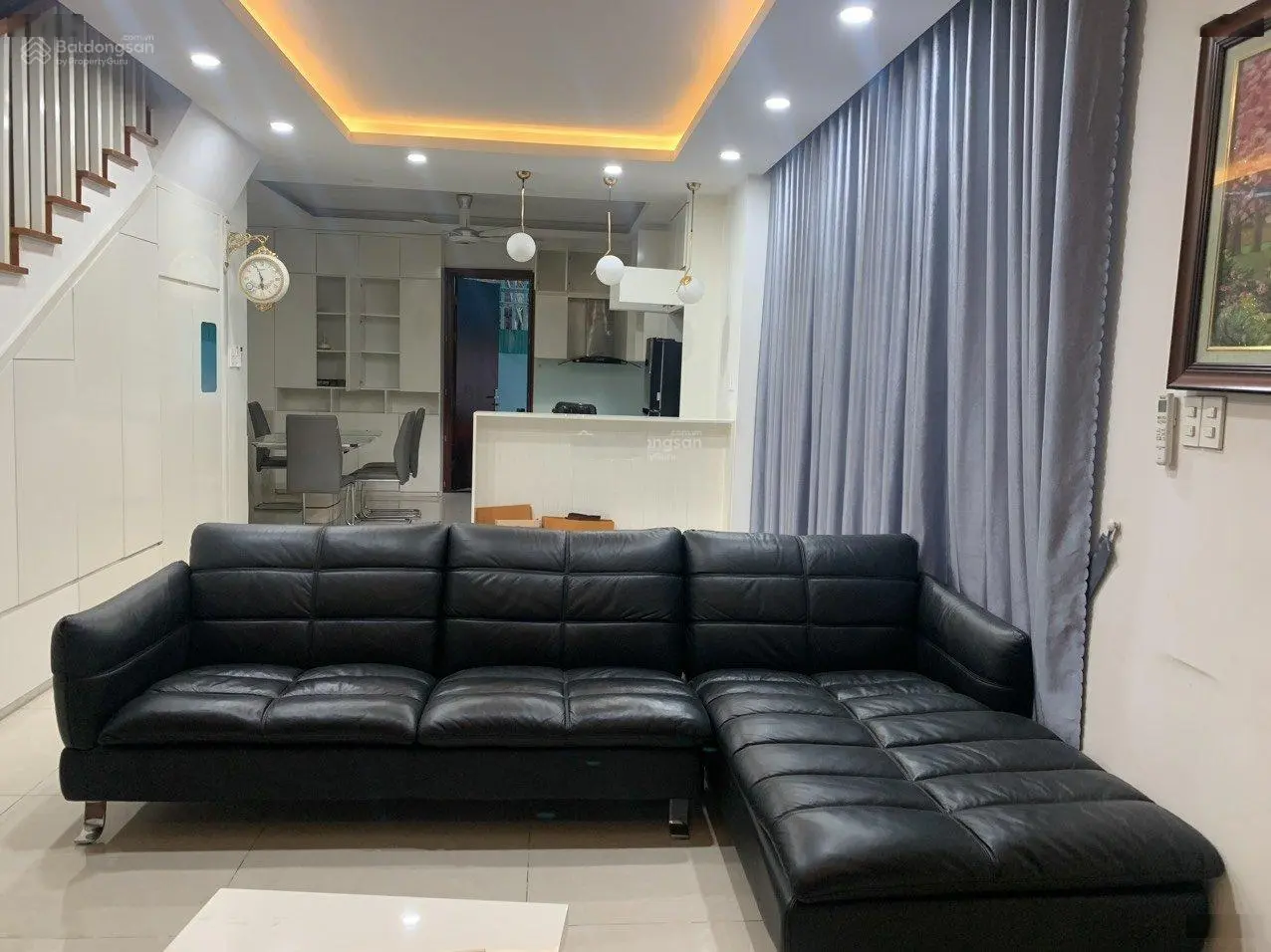 Cần tiền bán lỗ nhà phố Eco Xuân cạnh Lotte Lái Thiêu giá ngộp 8 tỷ. DT 9x20m, 1T 1L. Sổ sẵn
