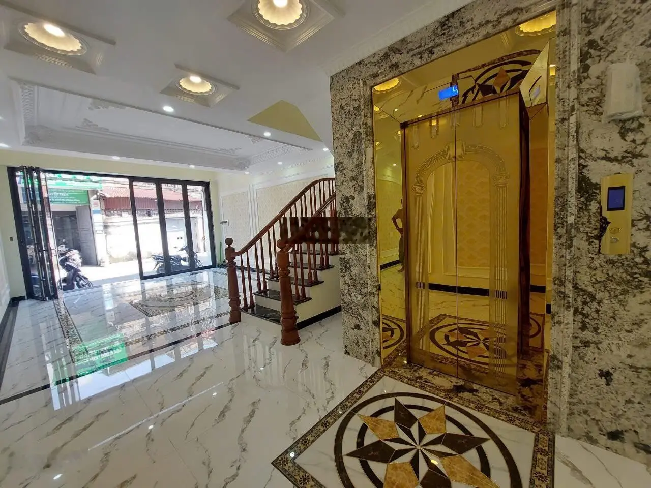 Bán nhà thạch bàn long biên, ngõ thông 3 ô tô tránh nhau, dt: 80m2, 7 tầng thang máy, nhỉnh 17tỷ