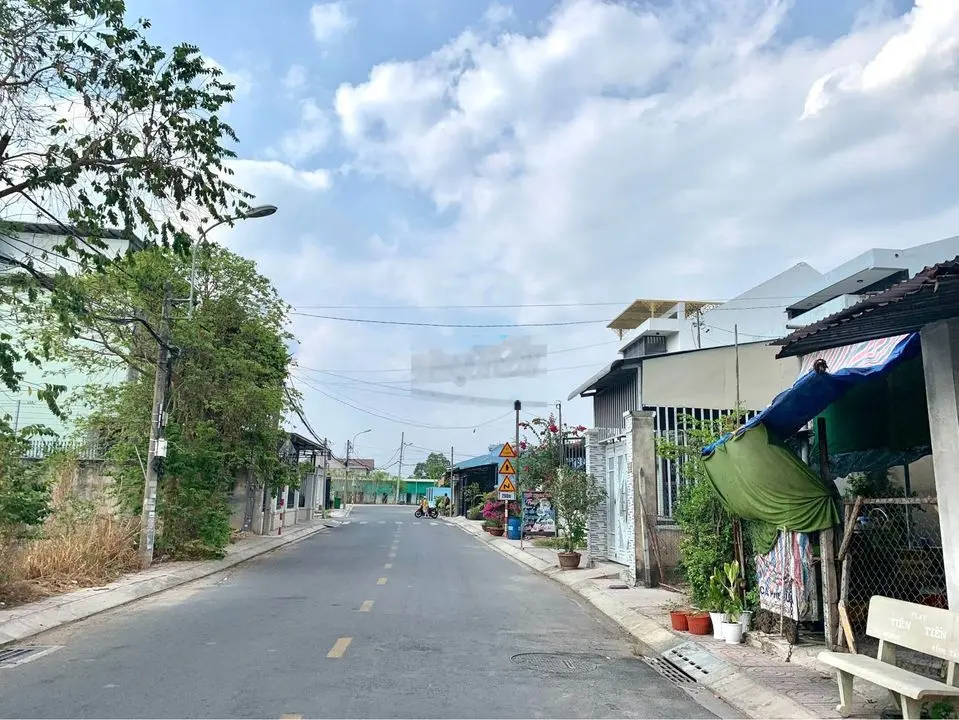 CHỦ KẸT BÁN GẤP MT 95M2 SHR VUÔNG VỨC CHỈ 499TR