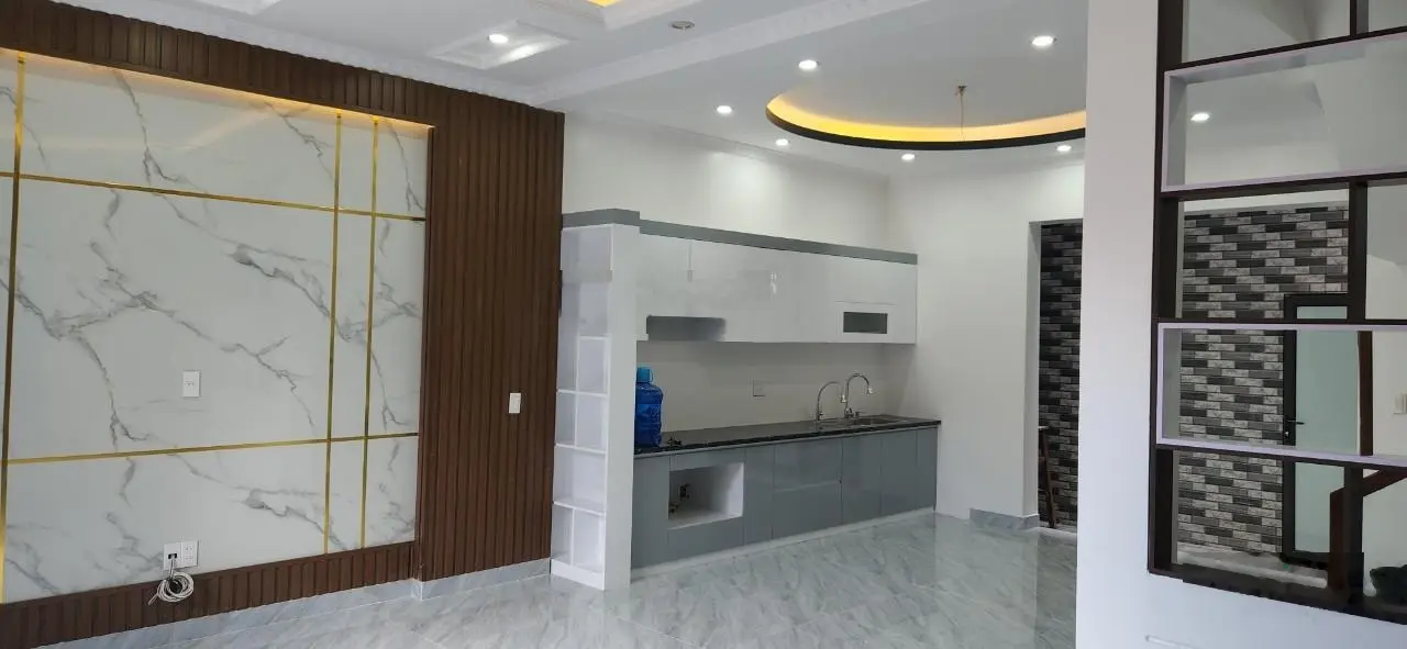 Bán nhà 3 tầng, 58m2, ô tô đỗ cửa, gần trung tâm quận Kiến An, Hải Phòng