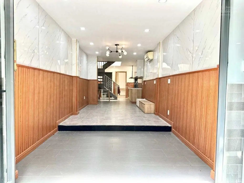 Giảm mạnh còn 7.3 tỷ, hẻm xe tải, Bùi Đình Túy, Bình Thạnh, nhà đẹp 2 tầng BTCT, 64m2