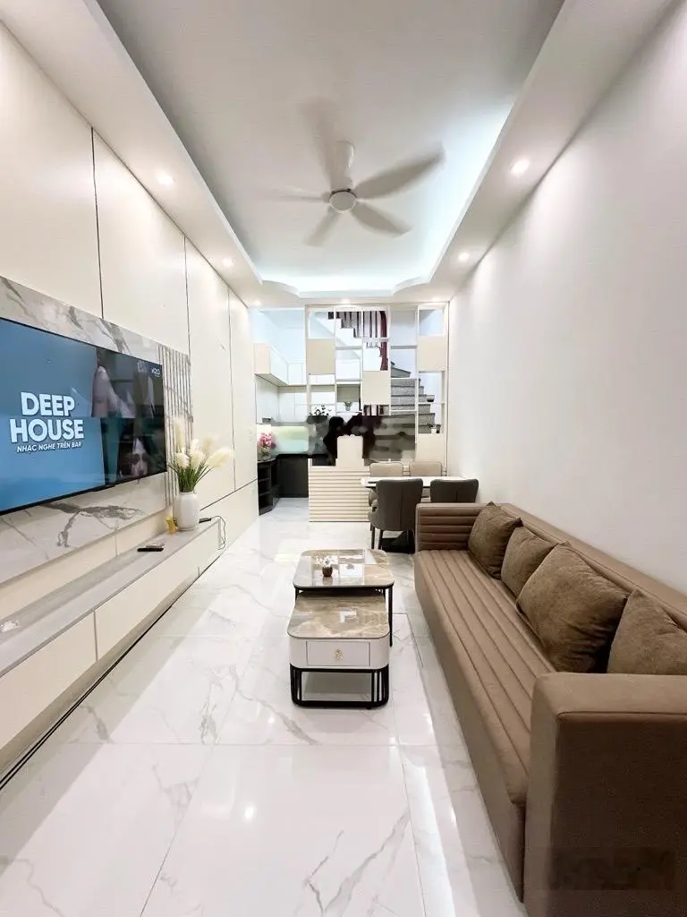Bán nhà Khâm Thiên. Dt 25,6 m2, 4 tầng. Chào 5,25 tỷ có TL. Nói k vs tin ảo