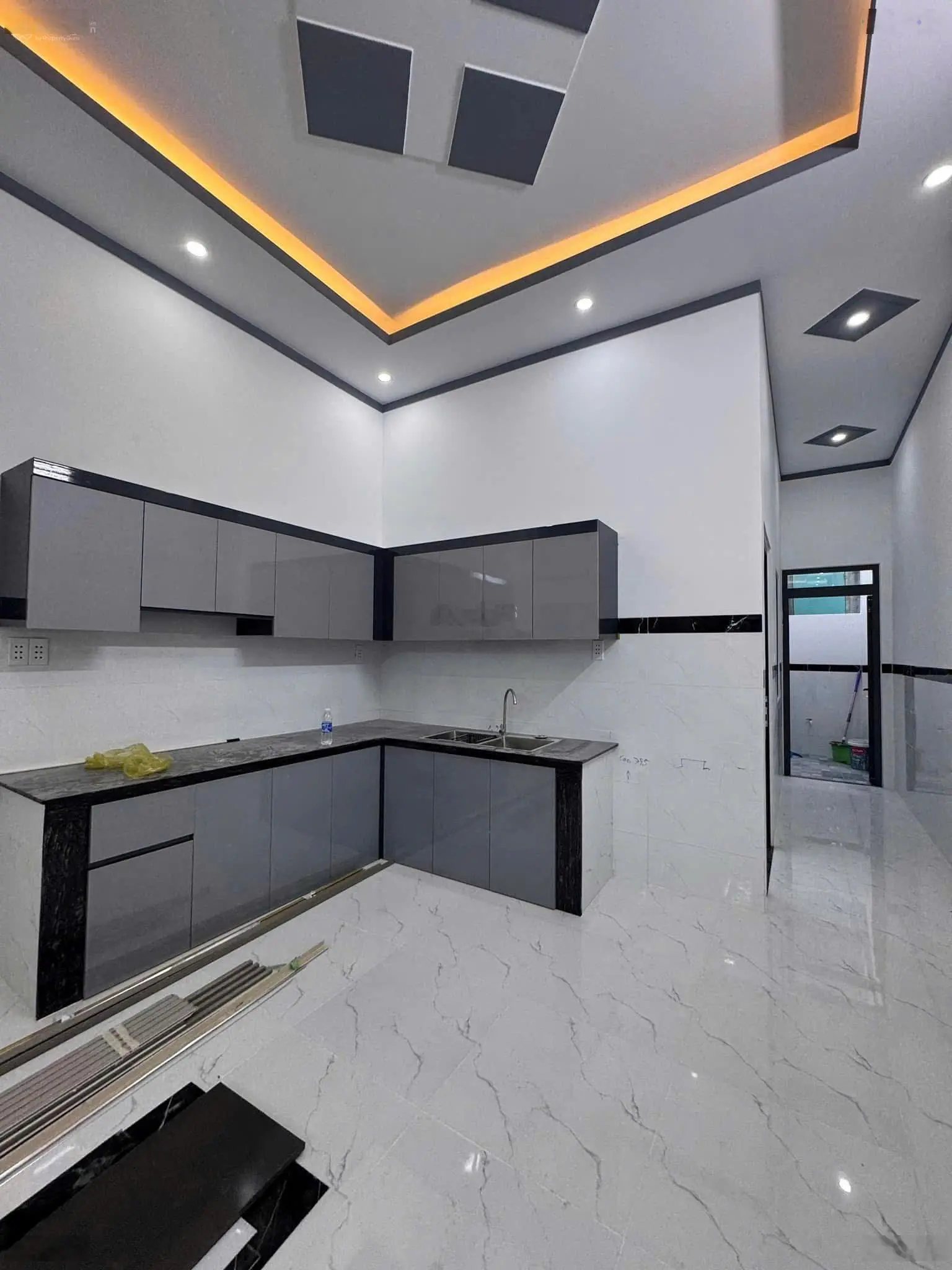 Chủ Giảm Giá Bán Gấp Nhà 1Trệt 1Lầu Trong KDC Mới Gần Trung Tâm Biên Hoà, 1Sẹc Đường DT768