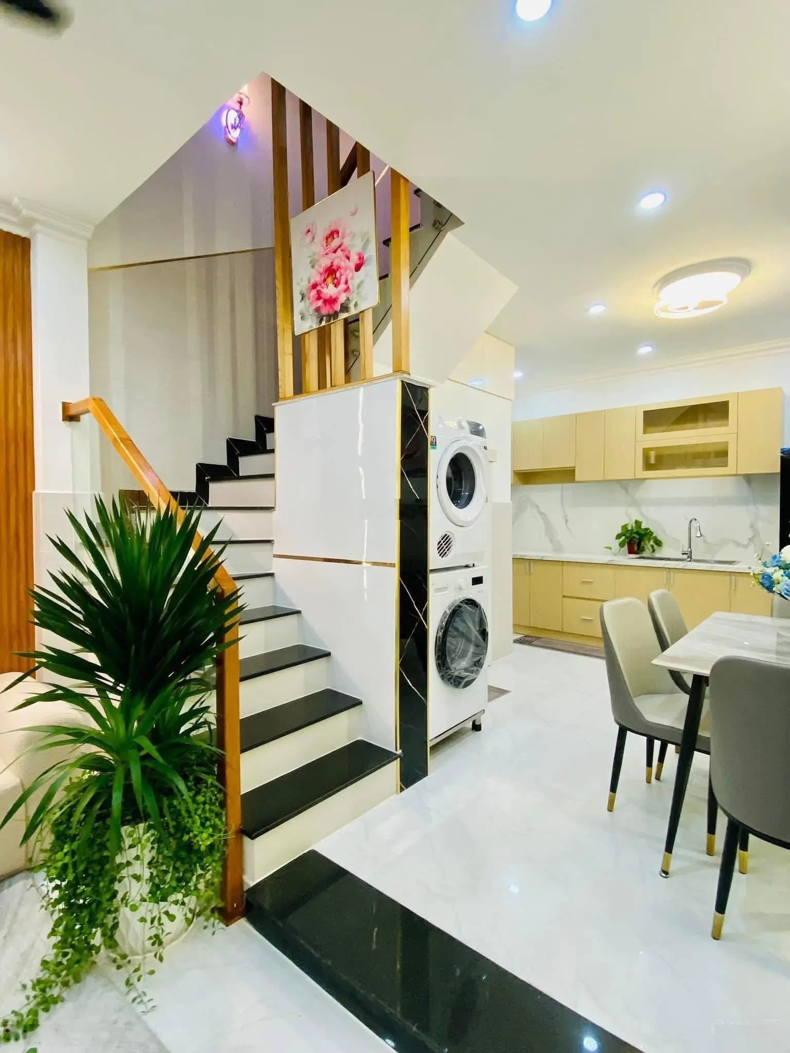Giảm giá bán nhanh nhà Bà Triệu-P12-Q5, gần bệnh viện Chợ Rẫy. 3tỷ550/76,9m2 đang cho thuê 21triệu