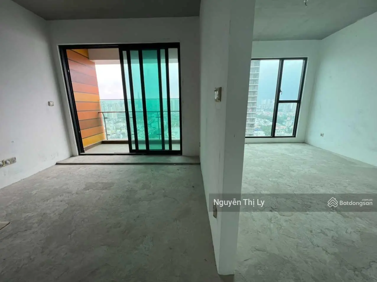 Bán gấp Duplex 3PN Feliz - DT 133m2 - bàn giao thô - View Landmark 81 thoáng mát - chỉ 10.85tỷ