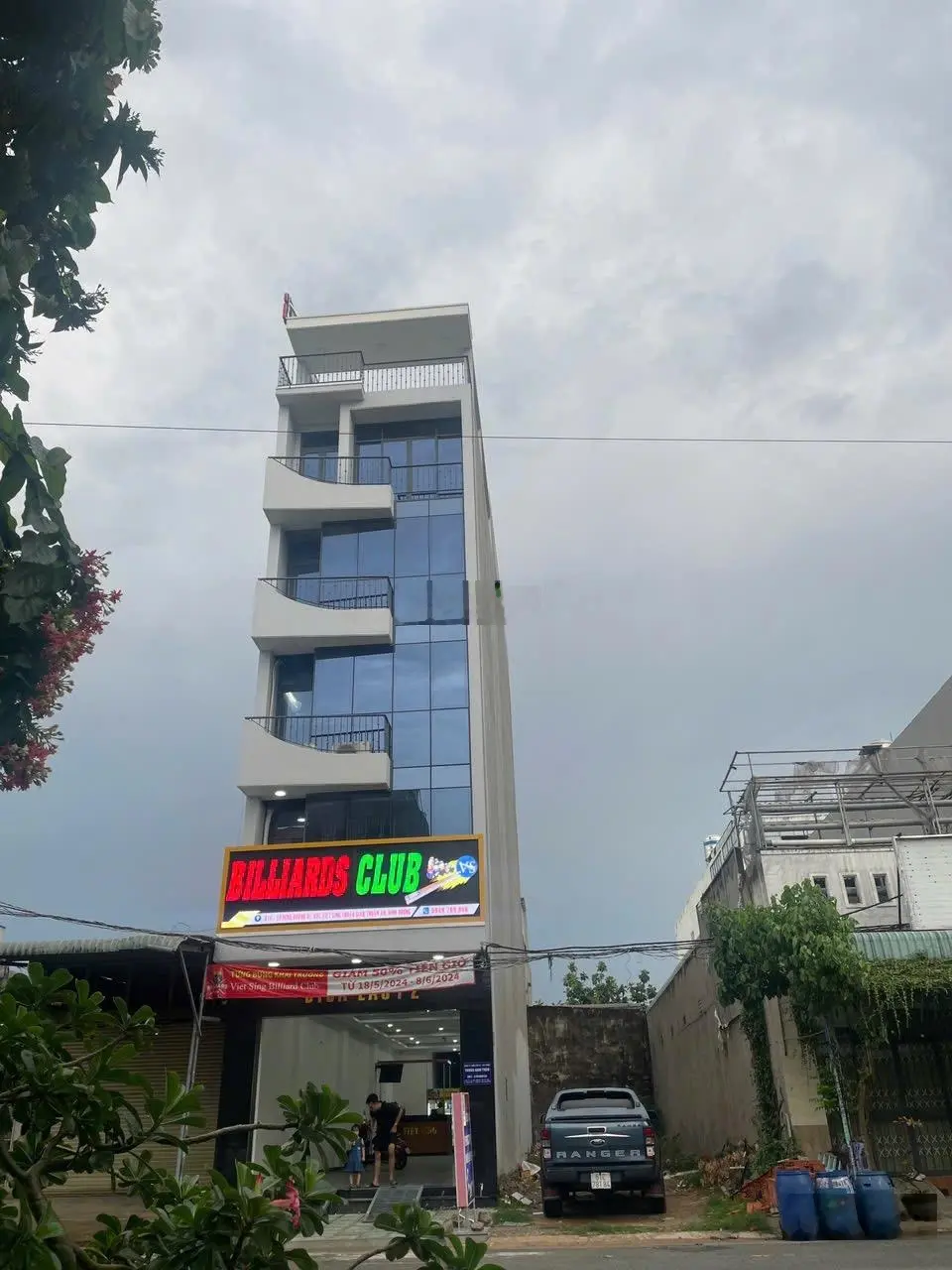Chính chủ cần bán gấp nhà mặt tiền đường D1, KDC Việt Sing, Tp.Thuận An, Bình Dương,