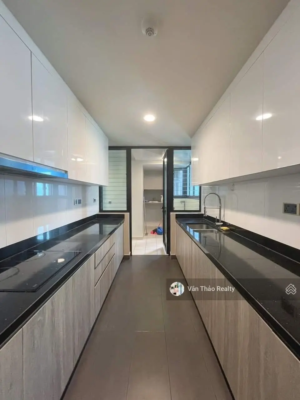 (Tháp Altaz) căn hộ Mansion 239m2 tiện ích đặc quyền, thang máy riêng từng căn - Feliz en Vista Q2