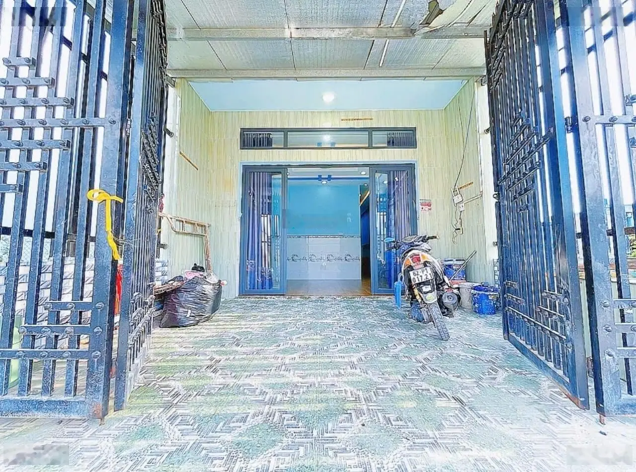 Bán nhà 1T, 1L Thị trấn đức hoà giá 1 tỷ 950