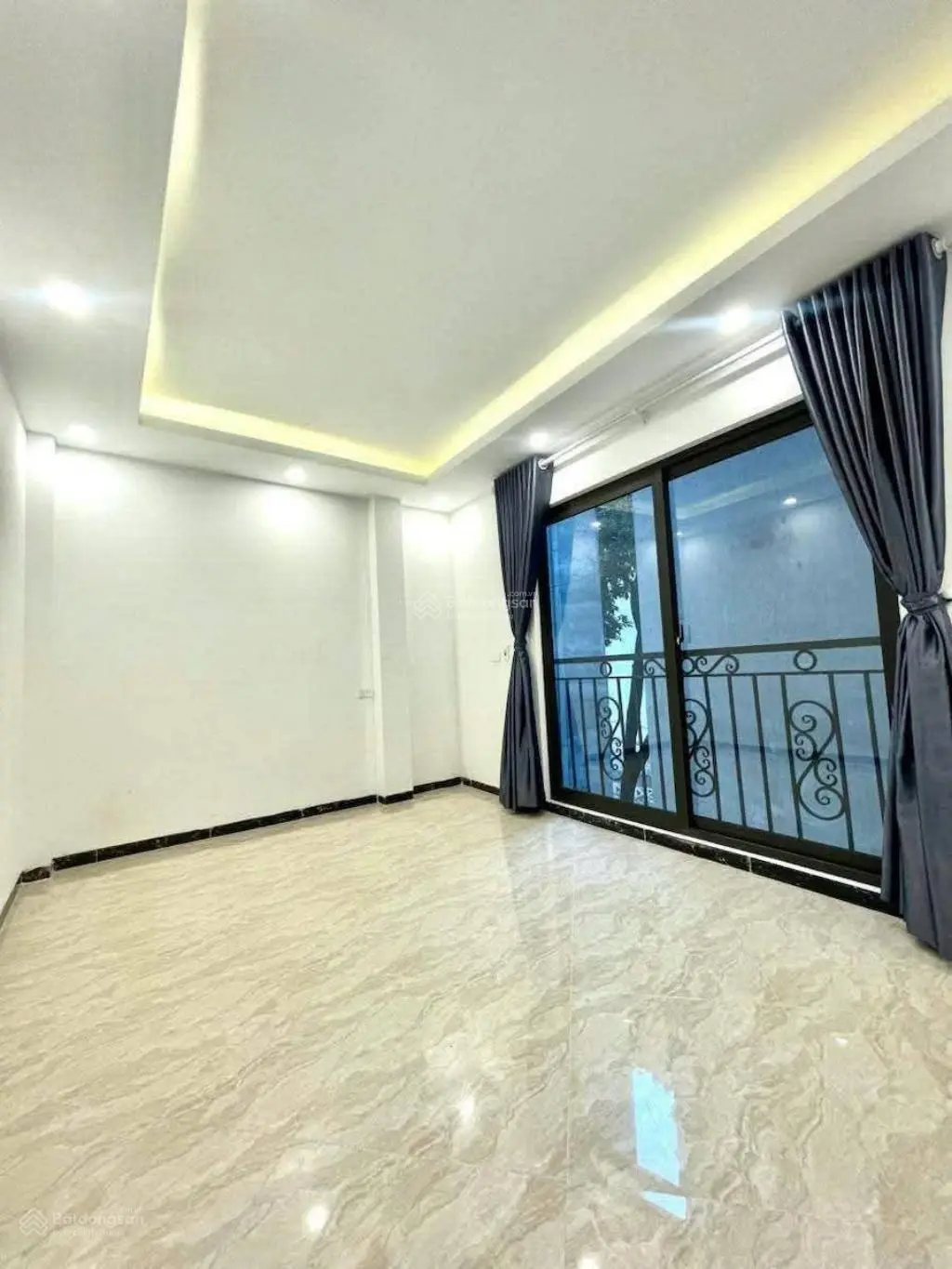 Bán Nhà Riêng 30m2, 5 tầng thang máy, gía 7,95 tỷ, Thanh Nhàn, Bạch Mai, Hai Bà Trưng, Hà Nội