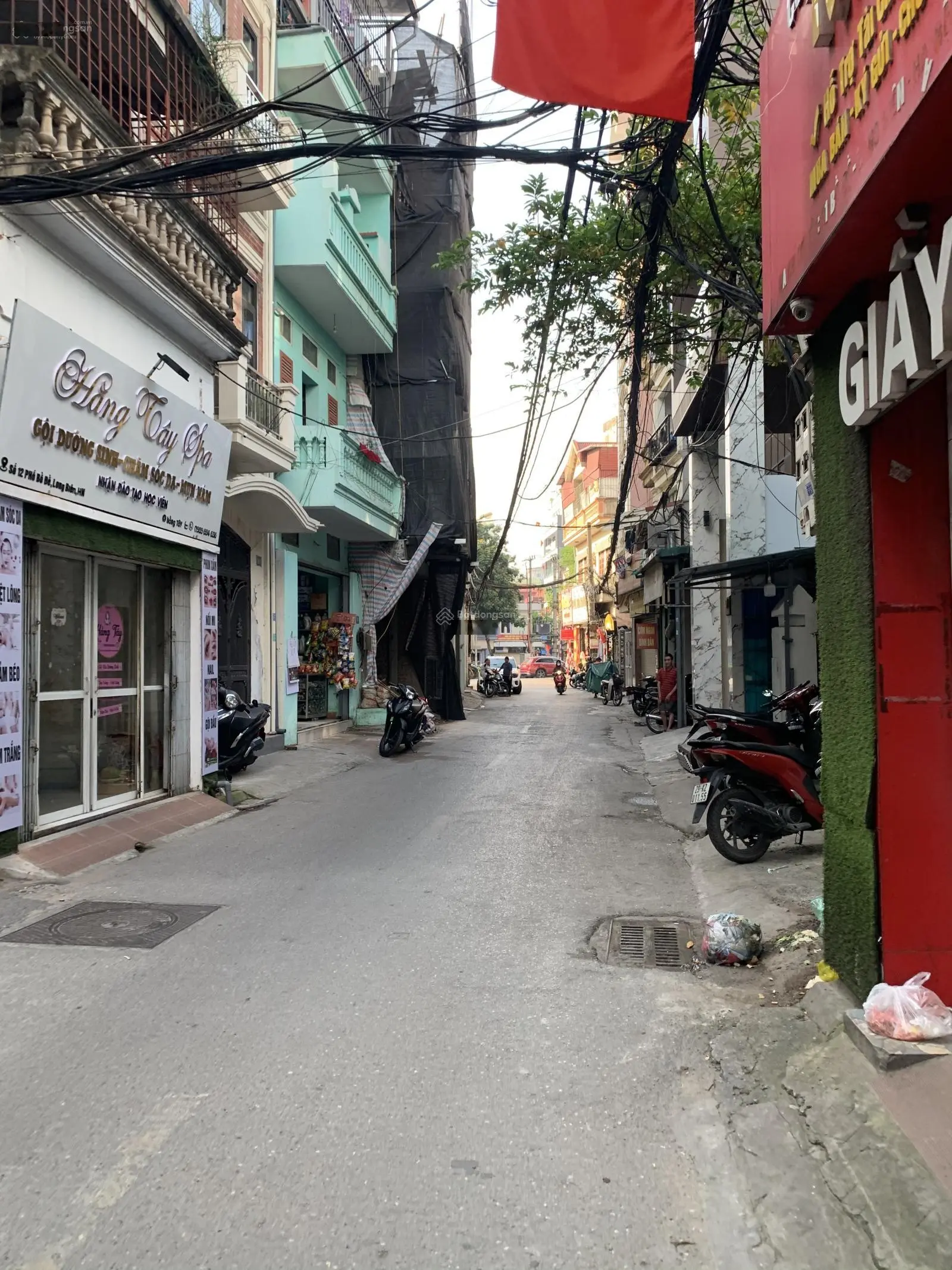 Bán nhà phố Bồ Đề- Nguyễn Văn Cừ: Dân Trí, Ngõ Ô Tô, Gần Bãi Ô Tô , 5 Tầng, 36M, chỉ 6tỷ6.