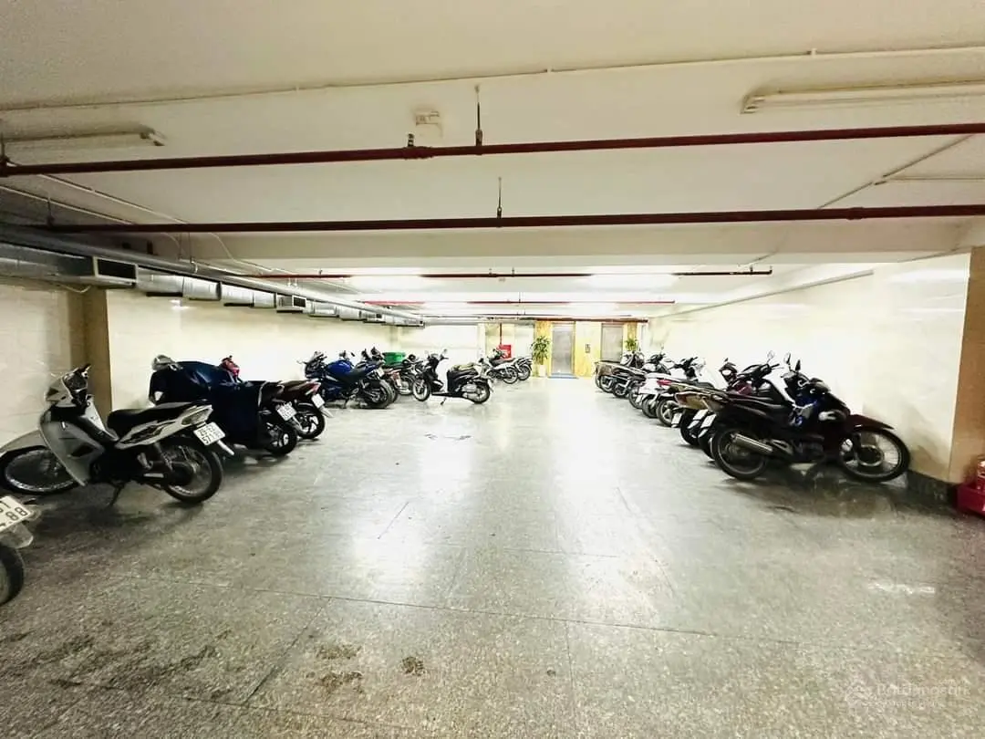 Bán toà nhà mặt phố Hoàng Cầu 234m, 9T, MT 9,5, 155 tỷ, Đống Đa 0971 685 ***