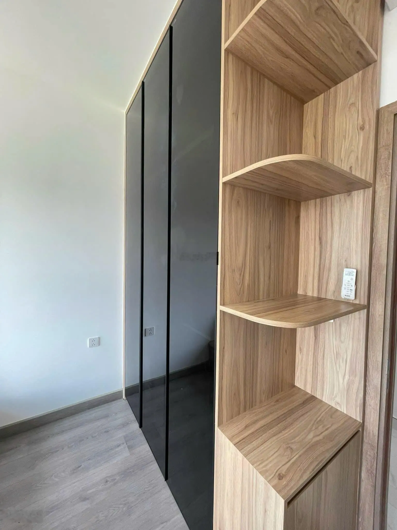 Bán Diamond 3PN - 116m2 giá 7 tỷ bao hết thuế phí