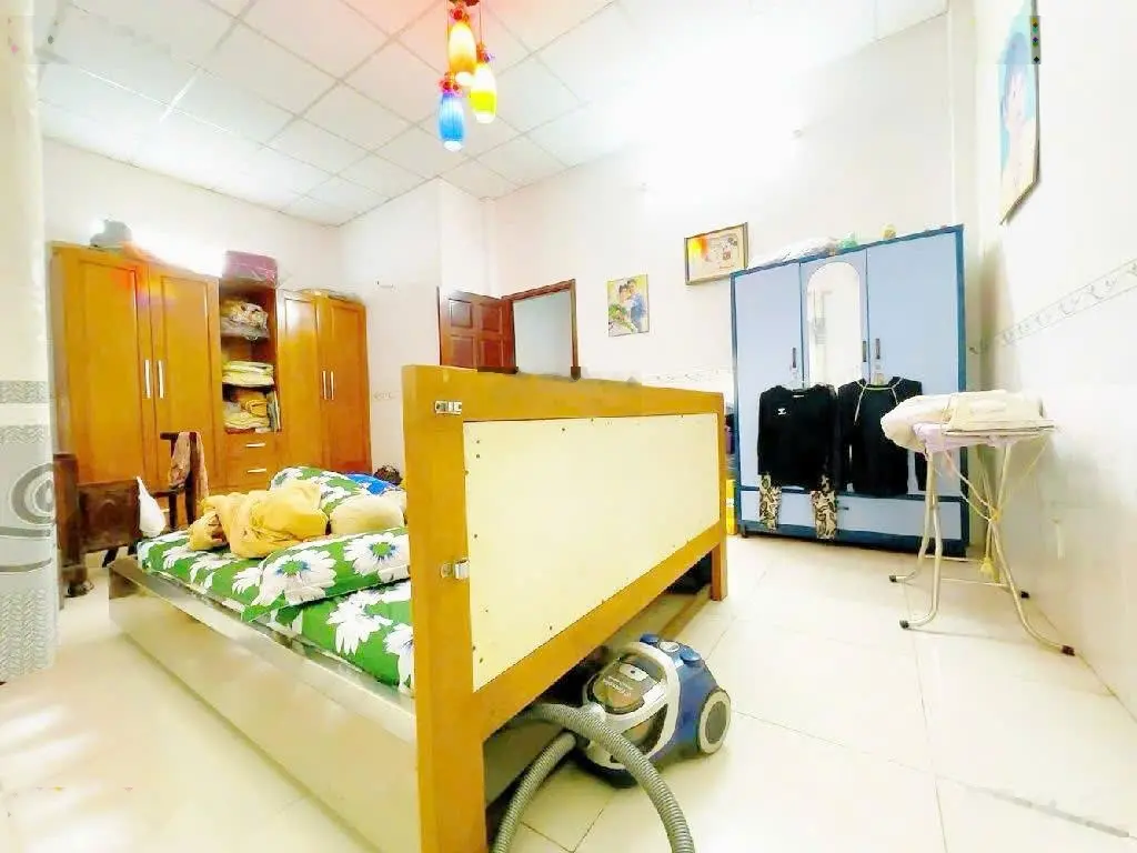 Bán nhà Tân Phú 1/ cạnh trường Lê Thánh Tông - Hẻm 5m - 2 tầng - 3 Phòng ngủ - DT: 63m2 - nhỉnh 4tỷ
