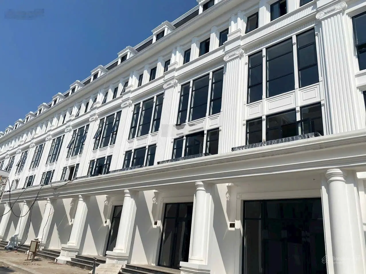 Bán nhanh căn mặt đường 40m siêu phẩm louis city hoàng mai giá tốt nhất thị trường