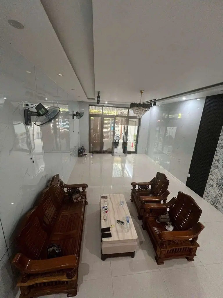 NHÀ MT đường 7m5 ĐOÀN HỮU TRƯNG 117m2 nhà mới đẹp.