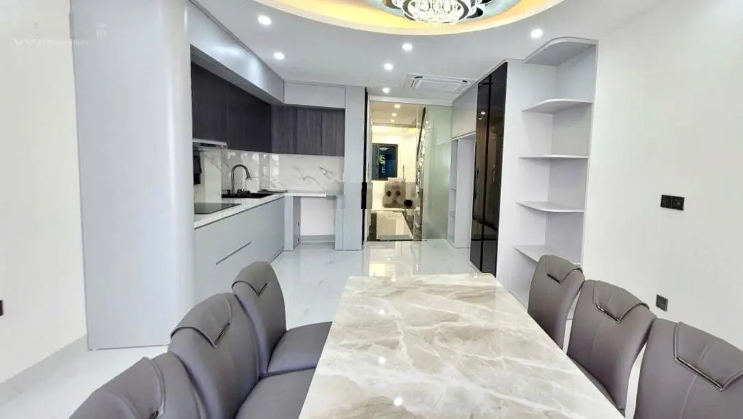 Phân lô 6 tầng thang máy Yên Lãng, ngõ thông, 15m ô tô dừng đỗ, 2 thoáng, mới đẹp, 56m2
