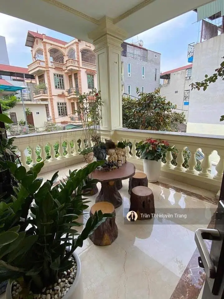 Biệt thự sân vườn 302m xuân đỉnh, đi bộ công viên hoà bình, không gian thoáng rộng, văn minh, 19 tỷ