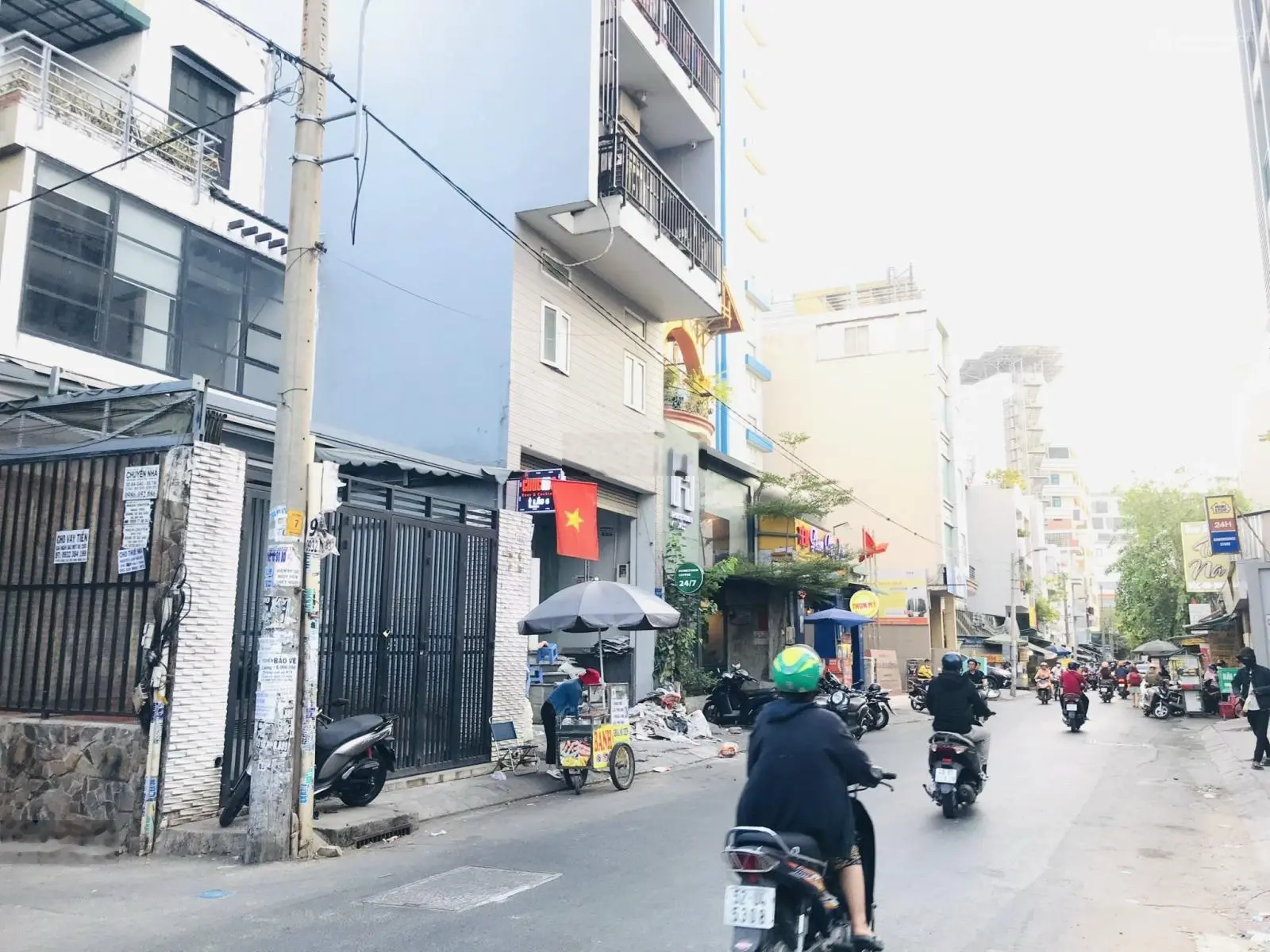 CHDV Ung Văn Khiêm, P25, Q.Bình Thạnh - DT: 5.5x24m - KC: Hầm 7 tầng - HĐT: 100tr/th - Giá: 38 tỷ