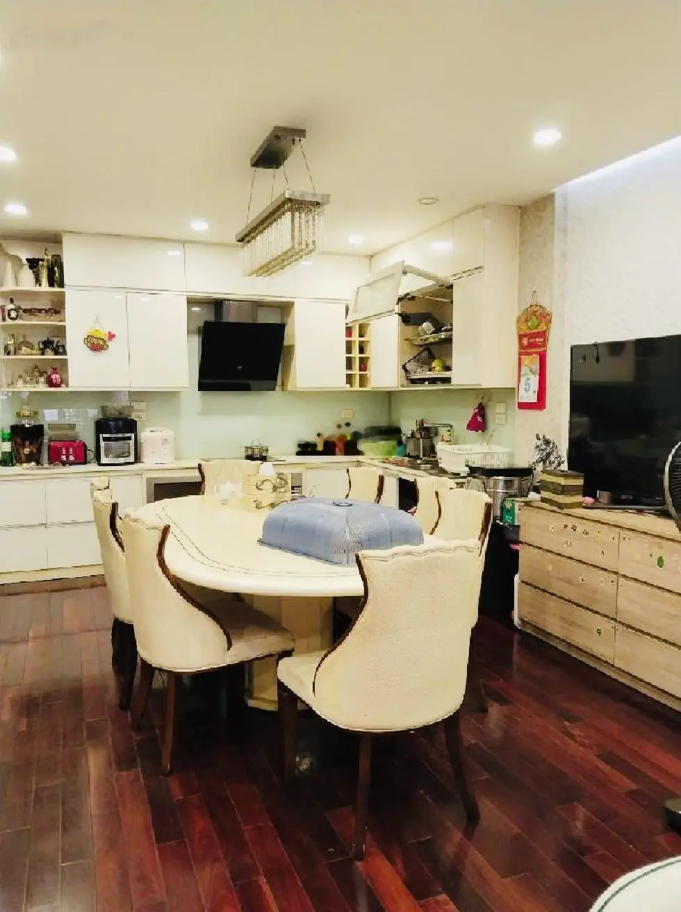 Cần bán gấp trước tết nhà đẹp ở ngay sổ sẵn giá tốt nhất khu vực Simco Vạn Phúc-80m-6t-mt5m-18.25tỷ