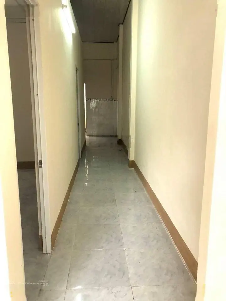Sang nhà cũ 5x20=100m2 đường Trần Văn Mười Hóc Môn gần chợ Bà Điểm , buôn bán đông đúc, sổ sẵn