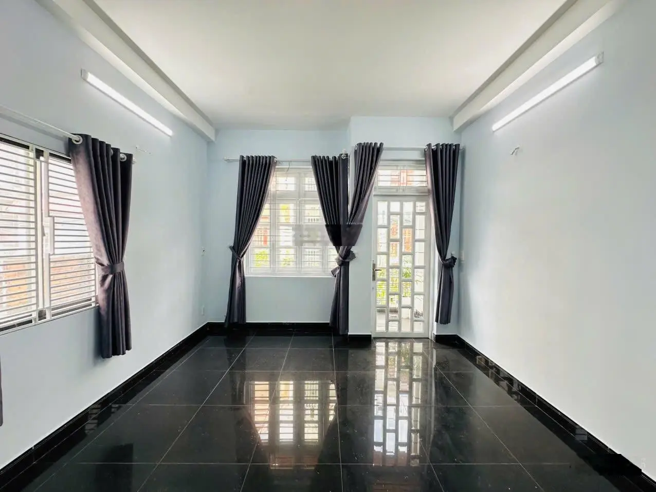 Bán nhà 2 Lầu 4Mx16M Hẻm Thông Xe Hơi Tránh Nhau Đường Nguyễn Thị Búp Gần Bệnh Viện Quận 12