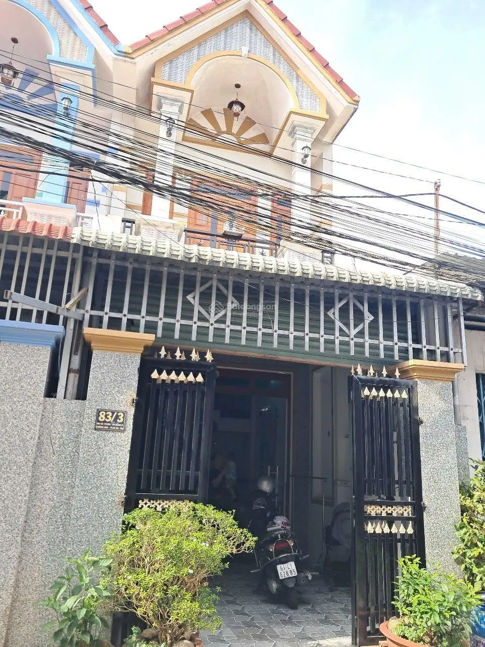 Nhà lầu đường xe hơi gần đường 2 bà trưng giá 4 tỷ tl