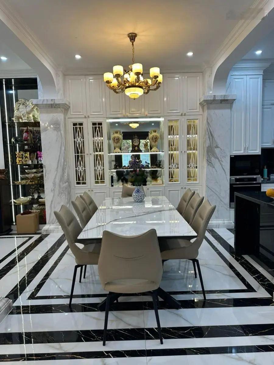 Siêu hiếm! Giá đầu tư, mặt phố Nguyễn Tuân, hầm xe, thang máy, tòa building, quận Thanh Xuân