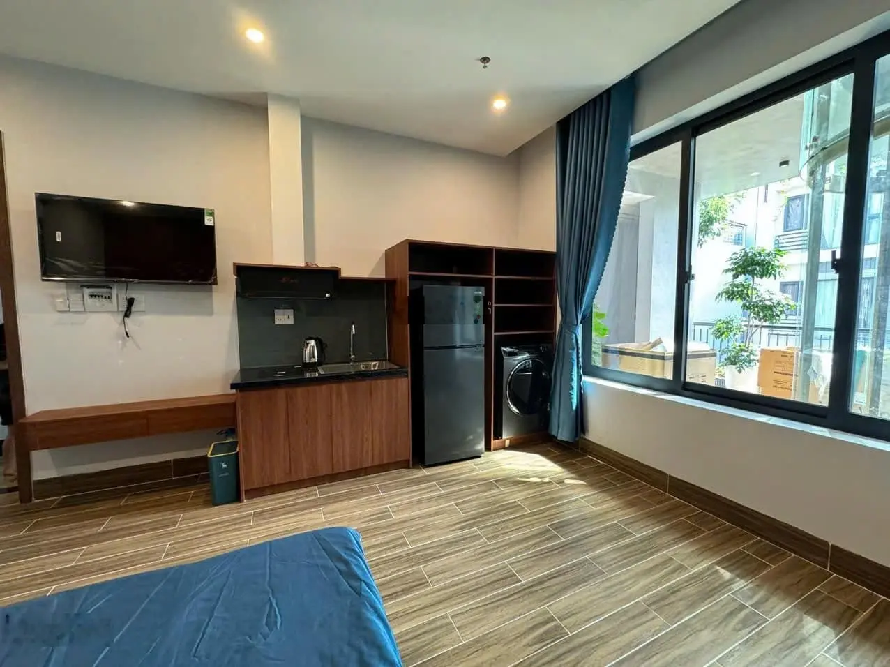 Bán tòa nhà Vip nhất nhì khu phố biển An thượng mặt tiền 9m có 14 phòng cho thuê.