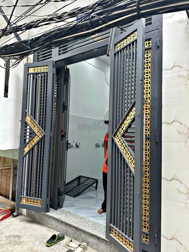NHÀ MỚI ĐẸP HẬU GIANG NGAY MŨI TÀU Q6