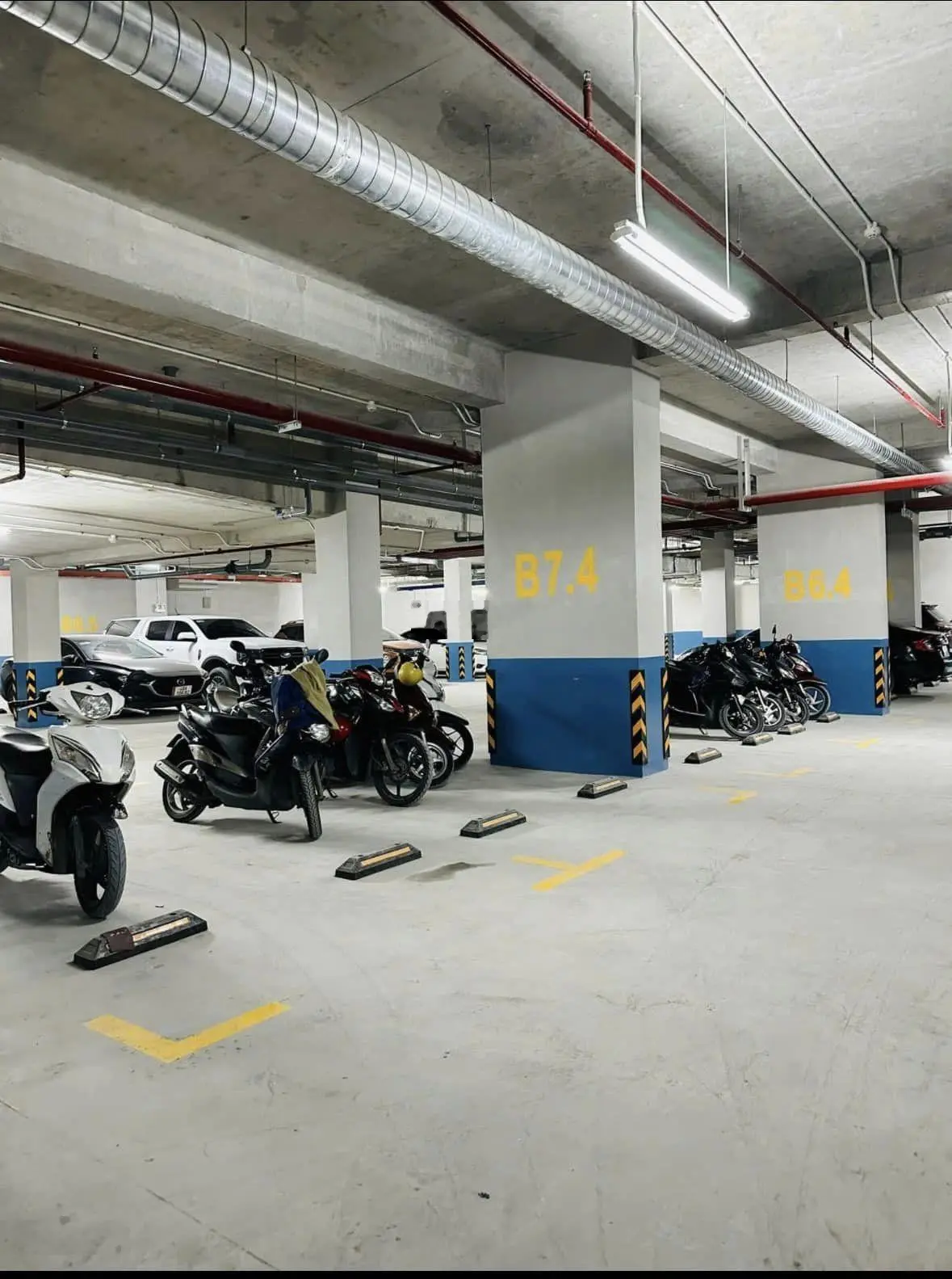 Cần bán căn 2PN/2WC giá 2 tỷ bao thuế phí view hồ bơi, LH 0907 035 ***