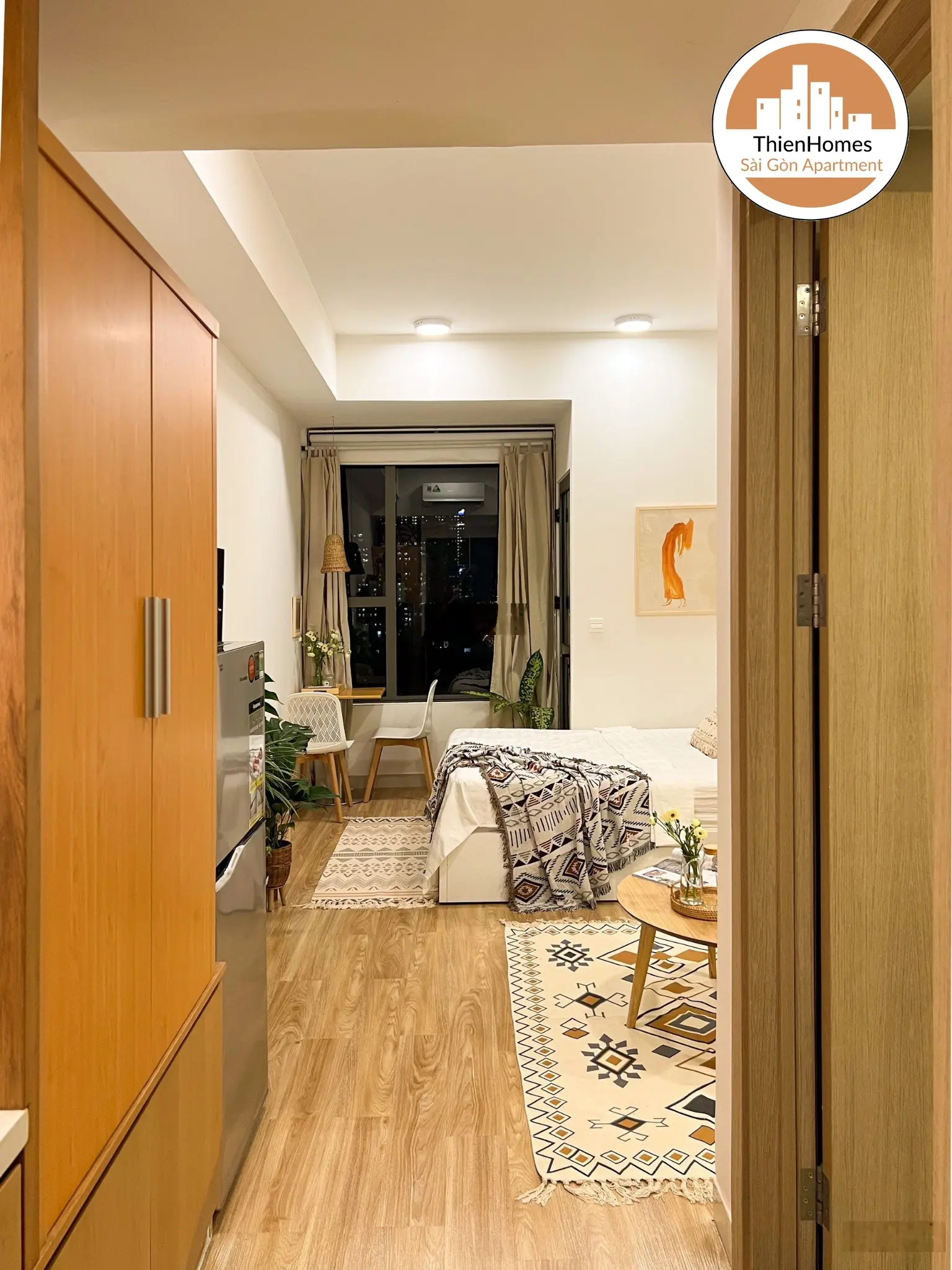 Rẻ nhất Rivergate! Chính chủ bán gấp officetel gần 30m2 lầu cao view sông chỉ 1.95 tỷ LH 0931 785 ***
