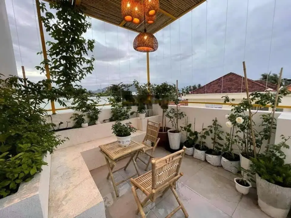 Bán nhà đẹp 3 tầng hẻm ô tô Lương Định Của - Vĩnh Ngọc ( sổ hoàn công tài sản )