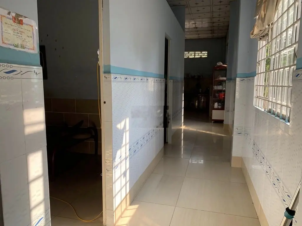 BÁN NHÀ CẤP 4 NGAY CẦU PHÚ HÒA