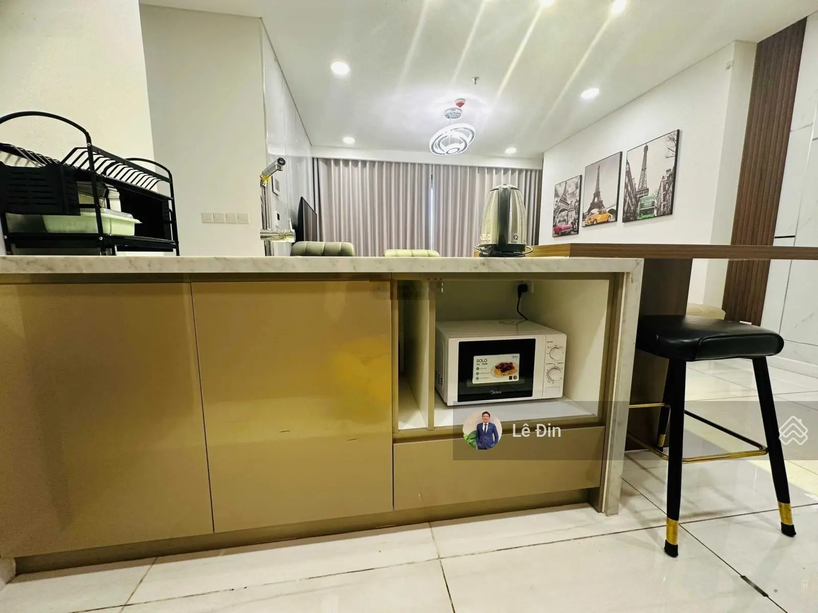 Khách kẹt tiền bán lỗ 2PN 73m2 Kingdom 101 tầng đẹp view thoáng giá 5 tỷ. LH: 0907 582 *** Mr Đin